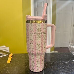 Stanley Pink Floral Tumbler with Straw